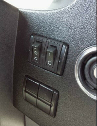 NCV3 Sprinter (2007 - 2018) Dash switch adapter with switch