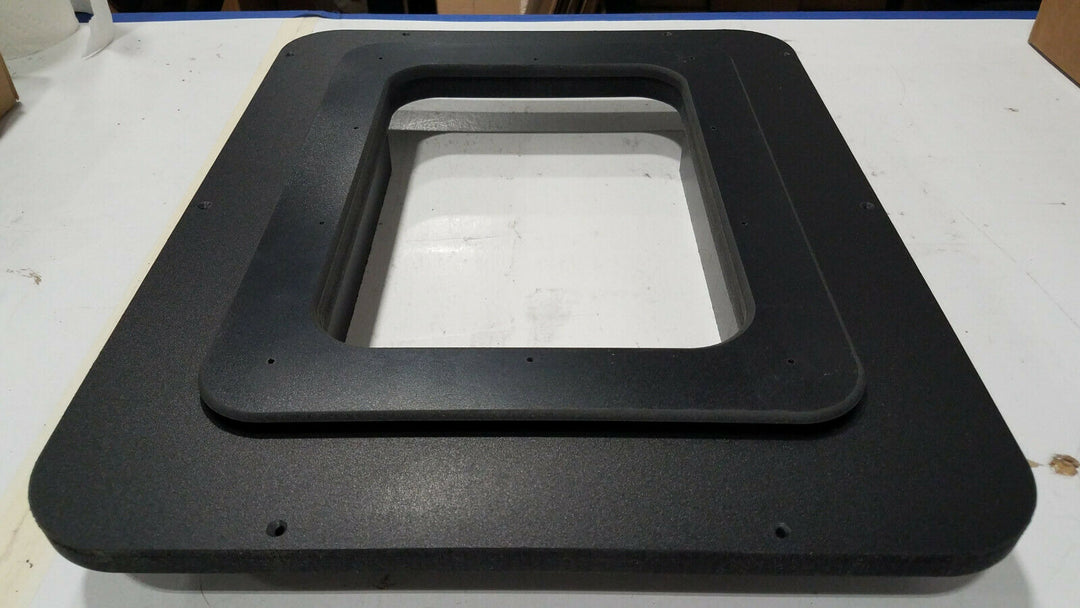 Alpine PWE-S8 Subwoofer mounting panel for NCV3 and VS30 Sprinter