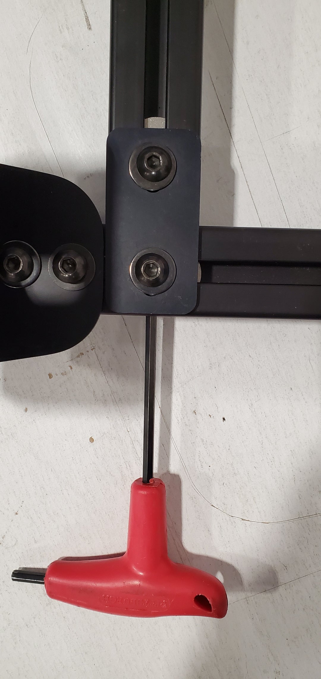 2 hole support tab for longitudinal bar to crossbar connection